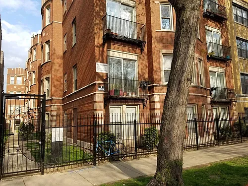 4930 N Winthrop Ave #3A Photo 1