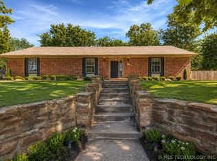 2415 W 43rd St, Tulsa, OK 74107
