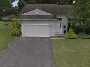 1441 Shaw Rd #B, Niles, OH 44446