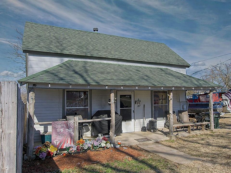 1st image of 307 E Logan Street