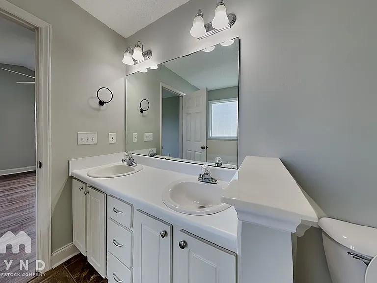 54 Pedernales Dr — Photo 10