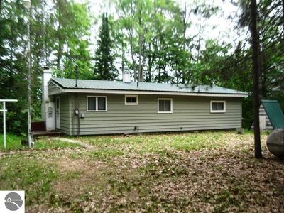996 Lake Valley Rd NE, Kalkaska, MI, 49646