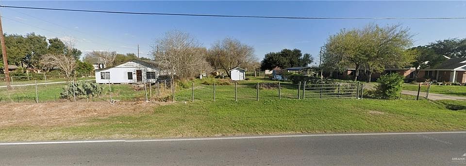 2nd image of 3700 S Cesar Chavez Rd