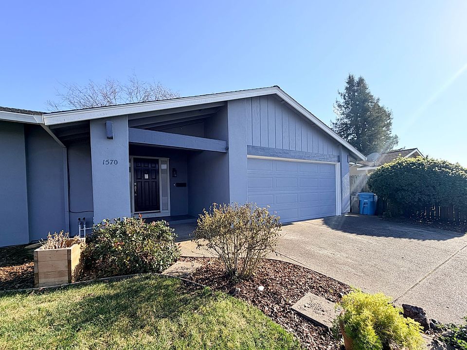 1st image of 1570 Bungalow Ln