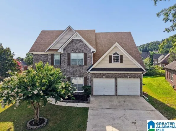 6008 Overlook Ln, Bessemer, AL 35022