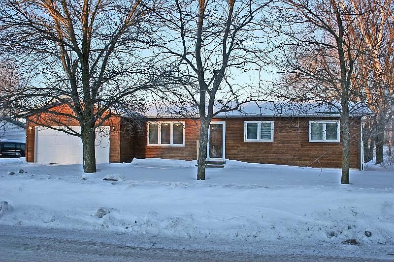 1st image of 1506 Willard Ave