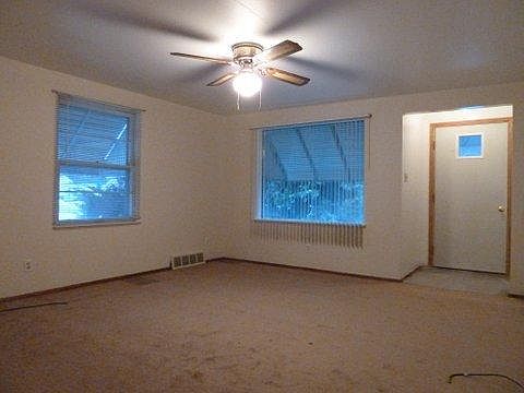 3rd image of 1343 12th Ave