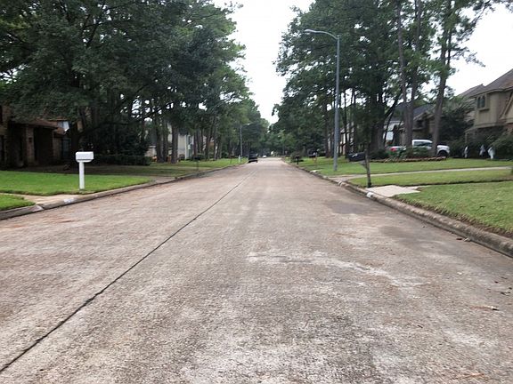 4th image of 12934 Lemur Ln
