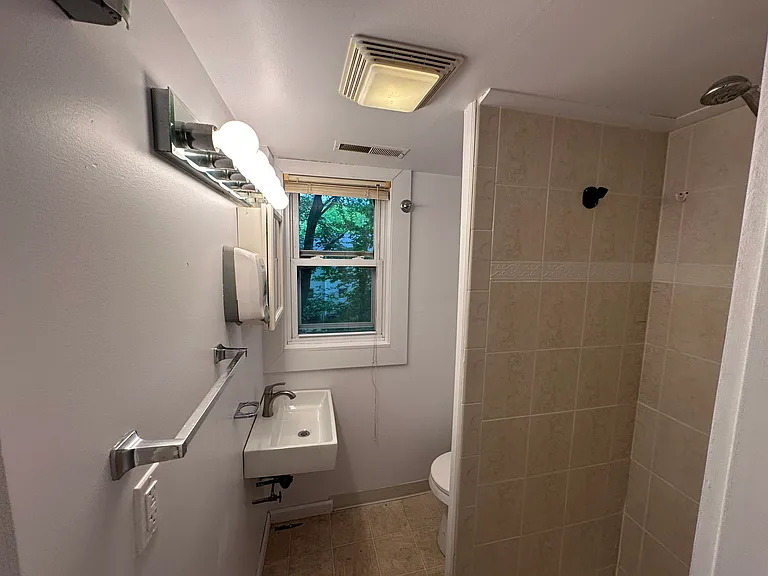 151 Long Hill Ave #2 — Photo 13