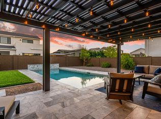 3925 E SAGEBRUSH Street, Gilbert, AZ 85296