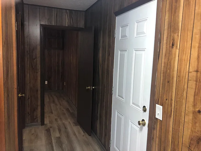 539 E Morgan St #B12 — Photo 9