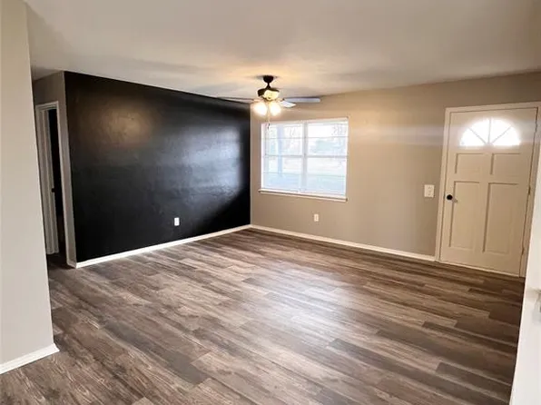 3418 S Vine St, Chickasha, OK 73018