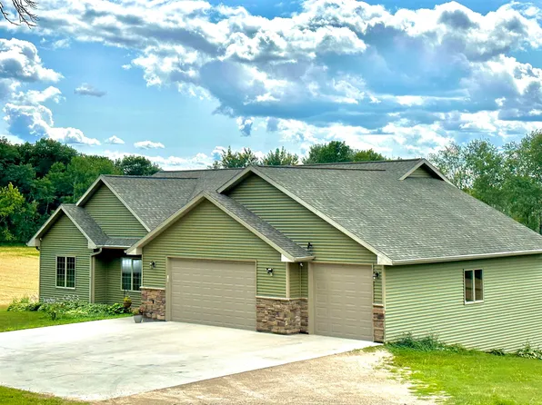2007 Rabbit Trl, Ripon, WI 54971