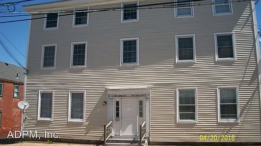 3rd image of 182 Merrimac St