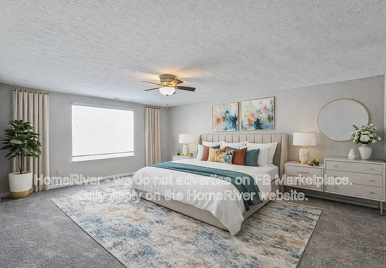 1725 James Run Way — Photo 2