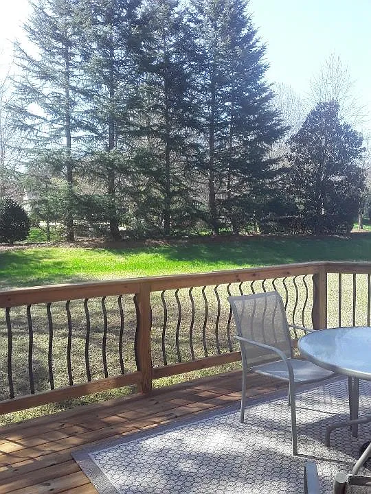 8501 Glade Ct — Photo 3