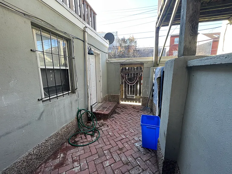 3100 Richmond St #F — Photo 8