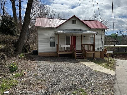 1st image of 20 Trade St
