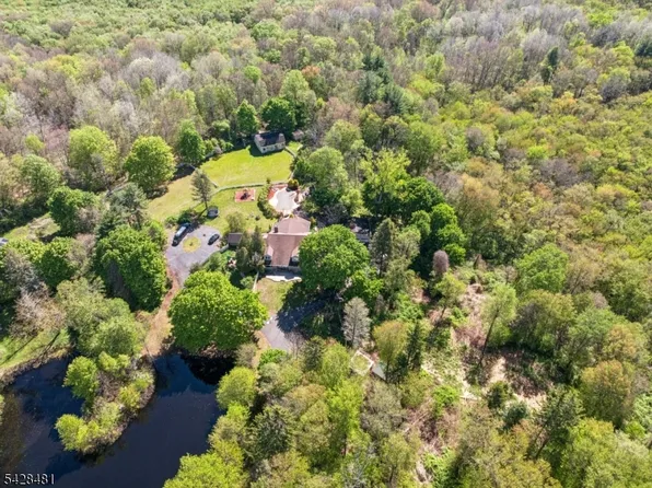 396 Berkshire Valley Rd, Jefferson Twp., NJ 07885