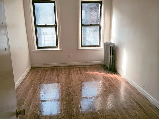 Rented by Uptown Flats LLC | media 8