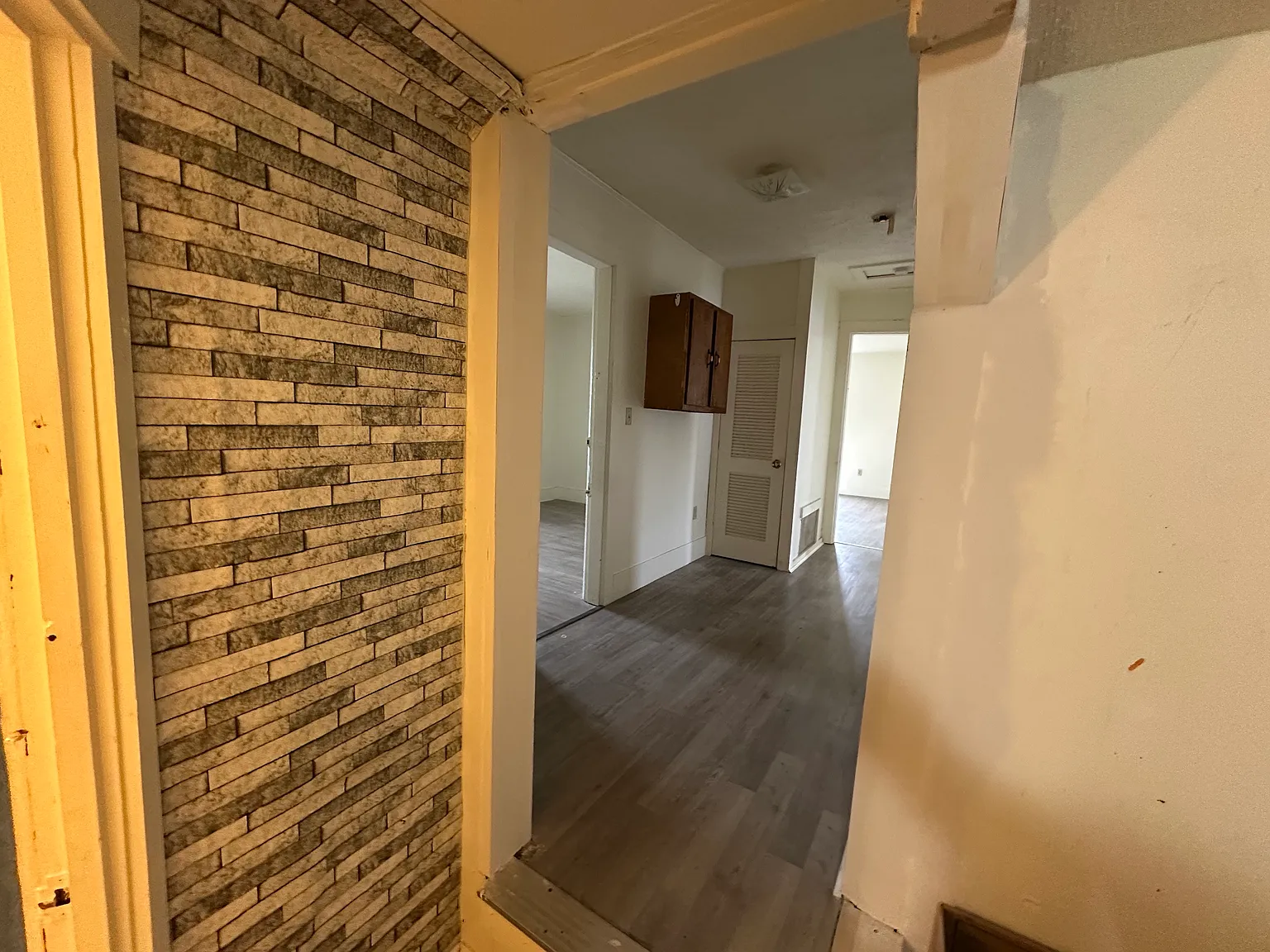 3 bed, 1500 sqft, $1,400 — Photo 4