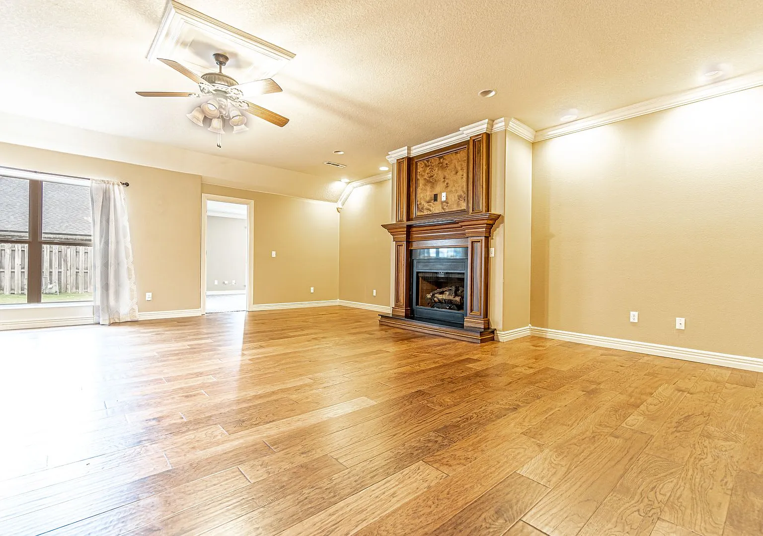 Cozy Centerton Home for Lease! — Photo 3