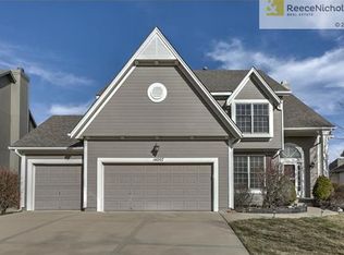 14007 Parkhill St, Overland Park, KS 66221