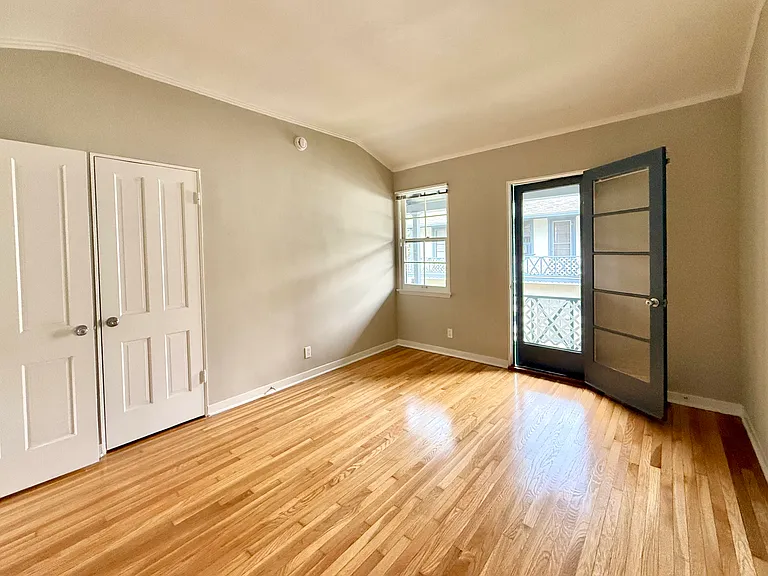 4044 Los Feliz Blvd #54-1/2 — Photo 14