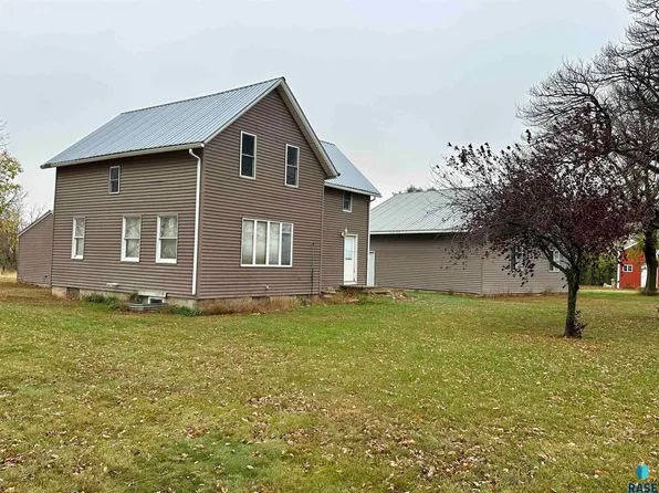 25773 Ahlers Ave, Adrian, MN 56110