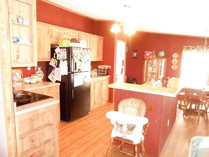 4th image of 370 Columbia Road 82 W