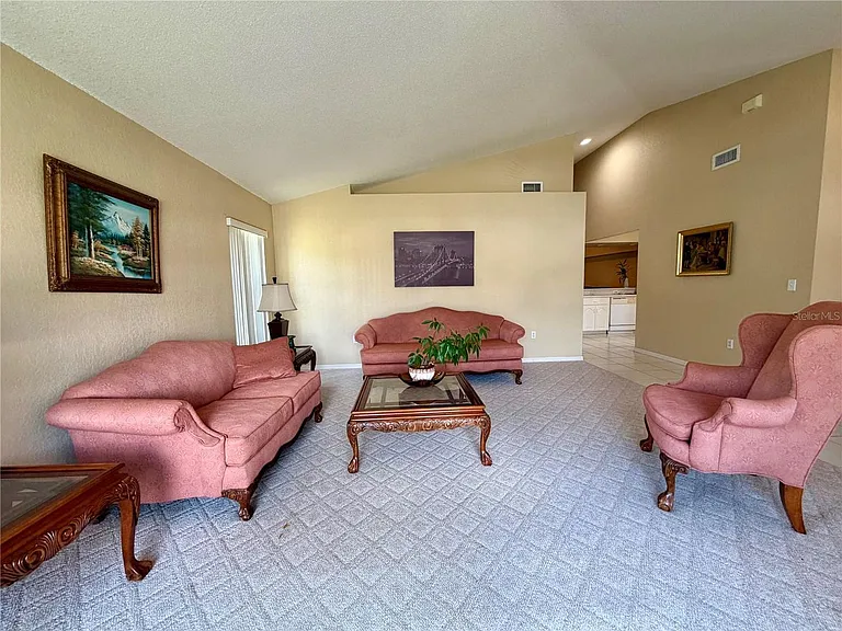 1762 Grey Fox Dr — Photo 7