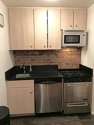 Rented by Hudson 3 Inc