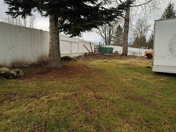 5th image of 611 305th Street Ct S