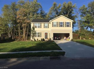 3281 Jaber Dr, Akron, OH 44312