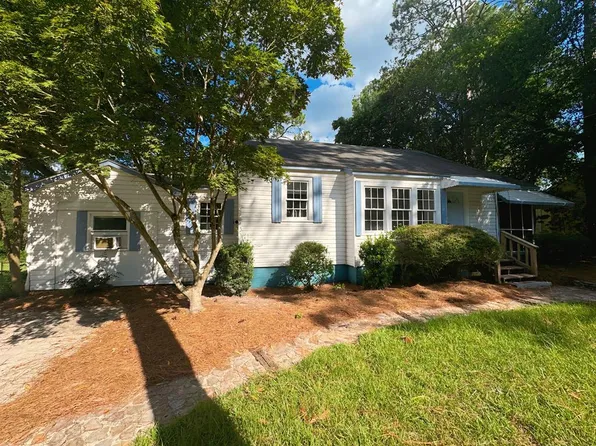 809 Belmont Ave, Tifton, GA 31794