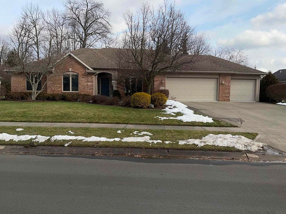 1st image of 9015 Greyhawk Dr