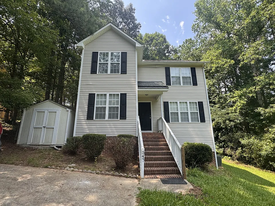 547 Lockwood Dr