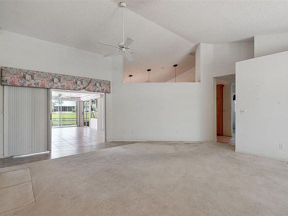 5th image of 2234 W Del Webb Blvd