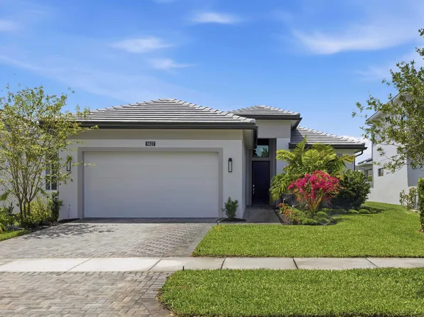 5627 Saint Armands Way, Westlake, FL 33470