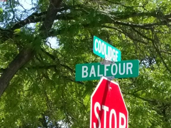 5th image of 13710 Balfour Ave