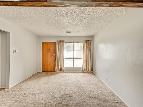 3rd image of 603 Richard Dr