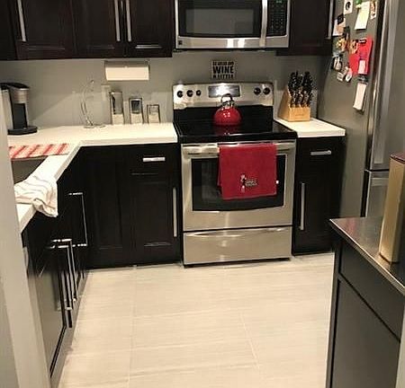 4th image of 4413 Carambola Cir S