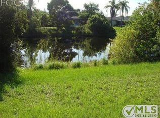 505 NE 13th Pl, Cape Coral, FL 33909
