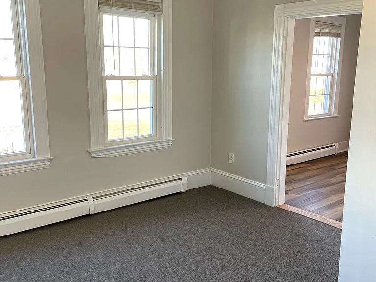 358 Main St #3 — Photo 8