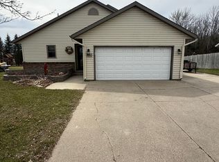 1312 19th Ave SE, Willmar, MN 56201