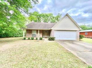 523 Northern Oak St, Nacogdoches, TX 75964