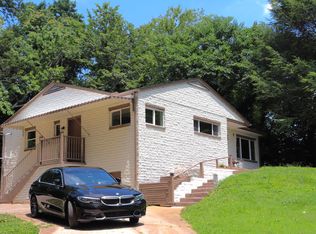 4333 Apex Dr, Knoxville, TN 37919
