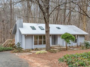 1319 Indian Camp Rd, Chapel Hill, NC 27516