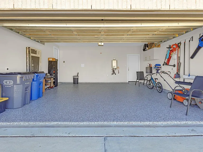 1220 Lady Mantle Way — Photo 30