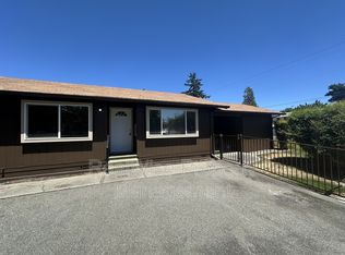 702 SW Isham St UNIT A, Grants Pass, OR 97526